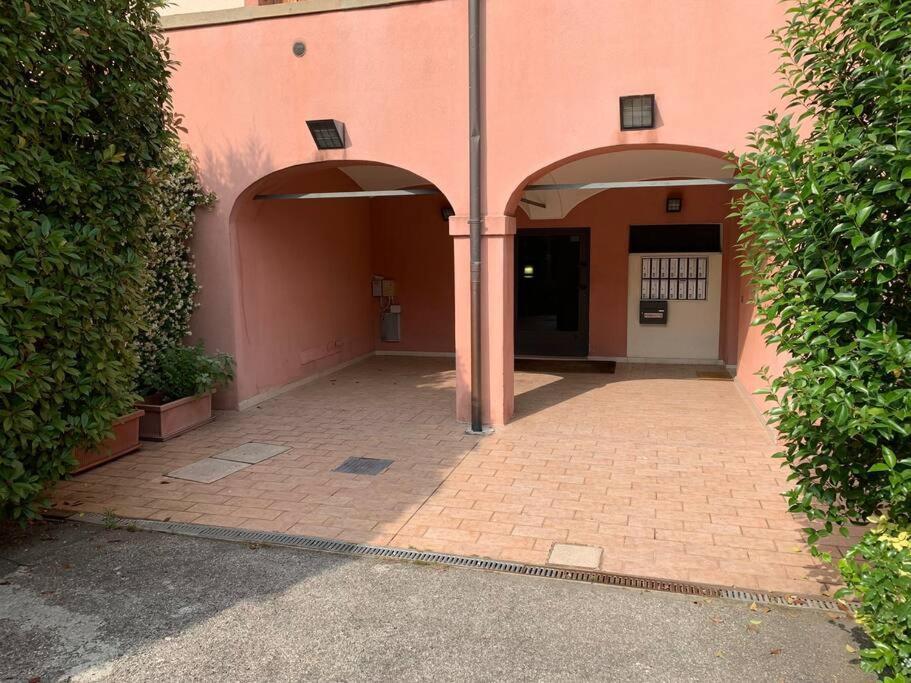 Appartamento Il Mulino Con Parcheggio Gratuito Болонья Экстерьер фото